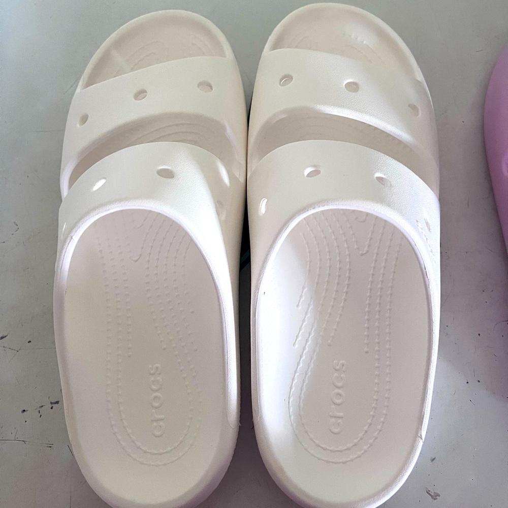 White 2 strap V2 Crocs sandals. Unisex. Size M 7 W 9. Very comfortable.